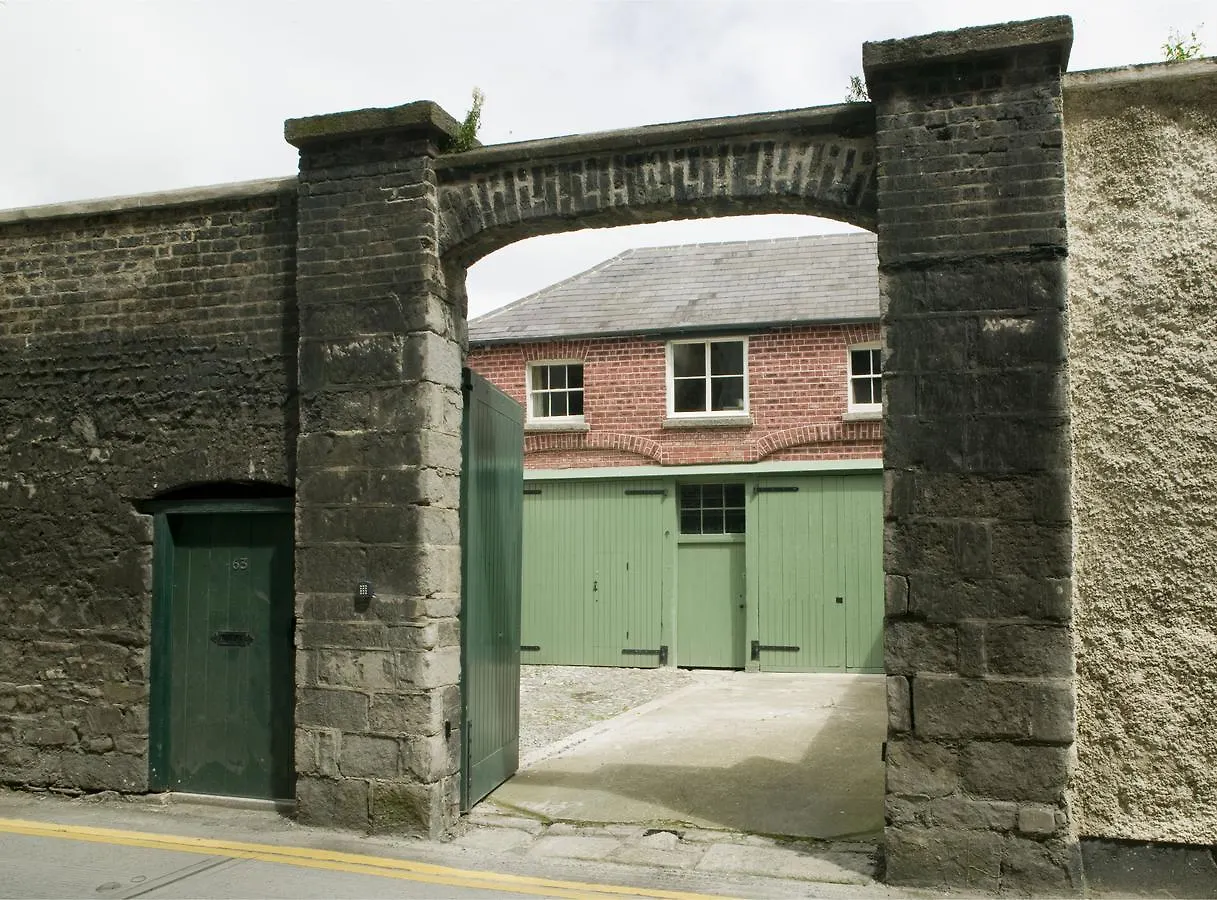 Merrion Mews Dublin Ireland